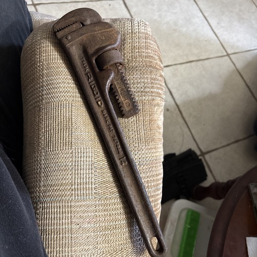 Vintage ridgid pipe - vintage, 14”